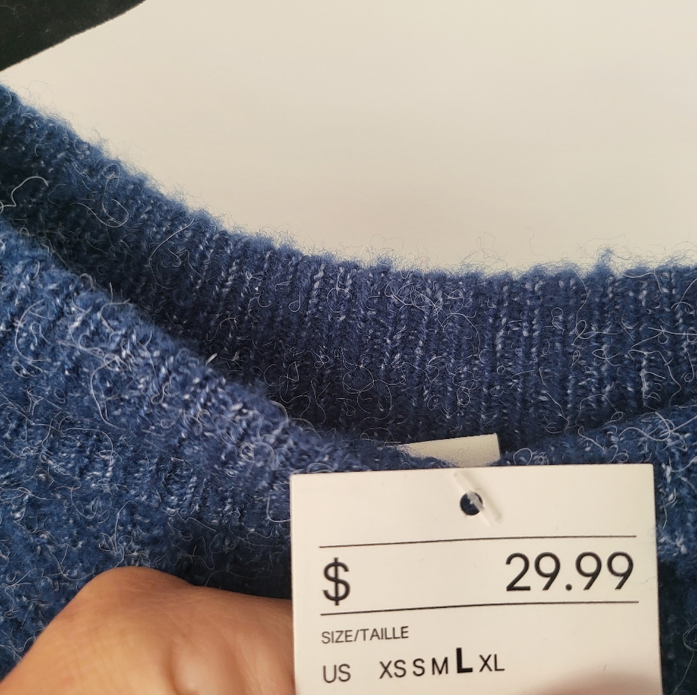 H&M Knit Sweater - Picture 4 of 5
